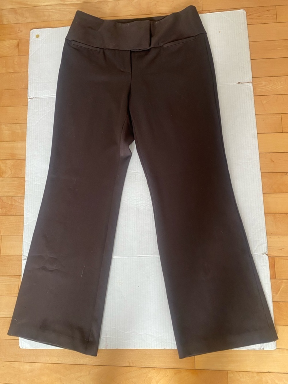 I.N.C Chocolate Brown straight leg warm Dress Pants Good Quality SIZE 8P